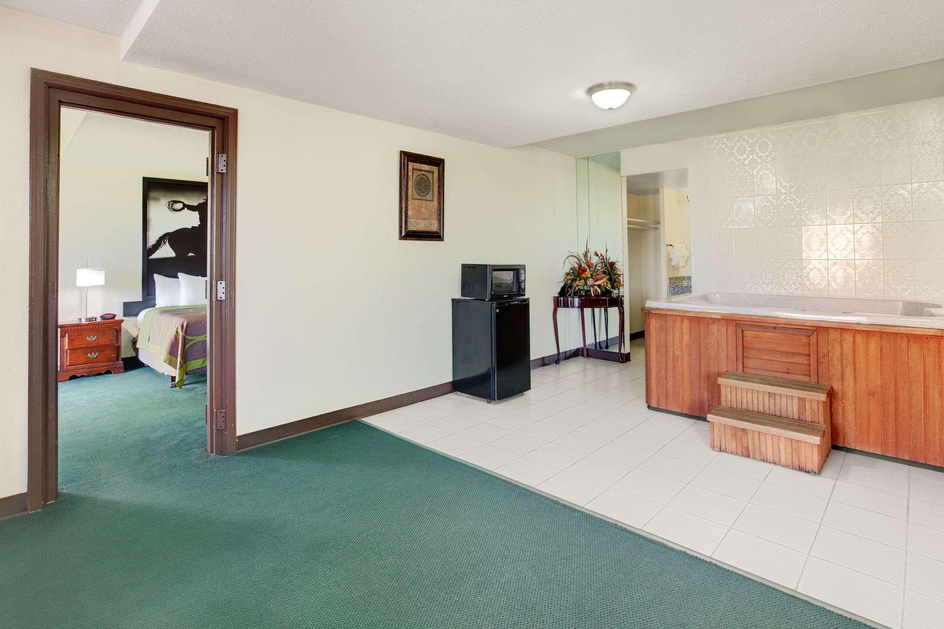 Hotel Super 8 By Wyndham Norman Esterno foto
