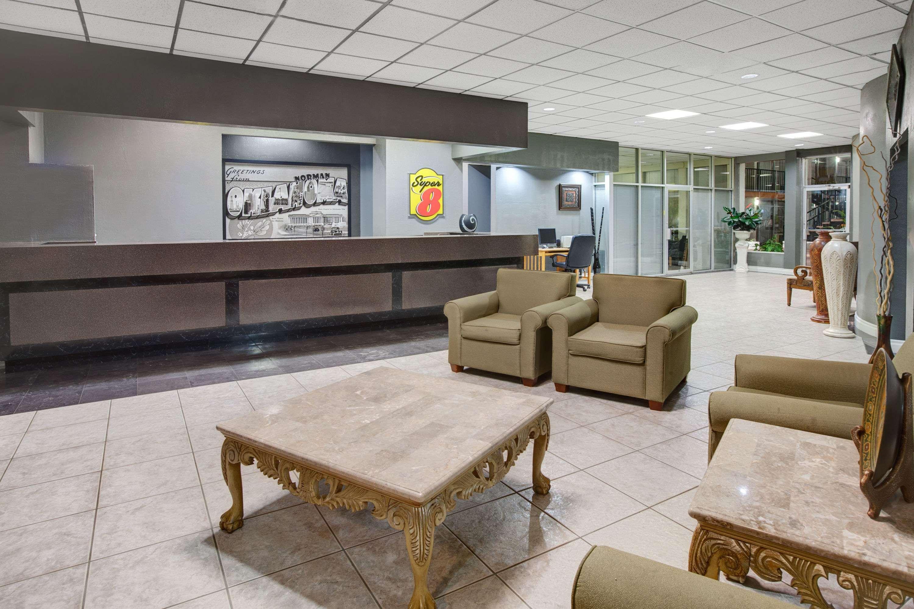 Hotel Super 8 By Wyndham Norman Esterno foto
